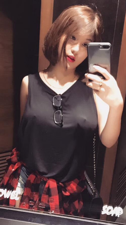 开云·体育官网-切尔西紧凑站位构建高密度防守线，切尔西的战术特点