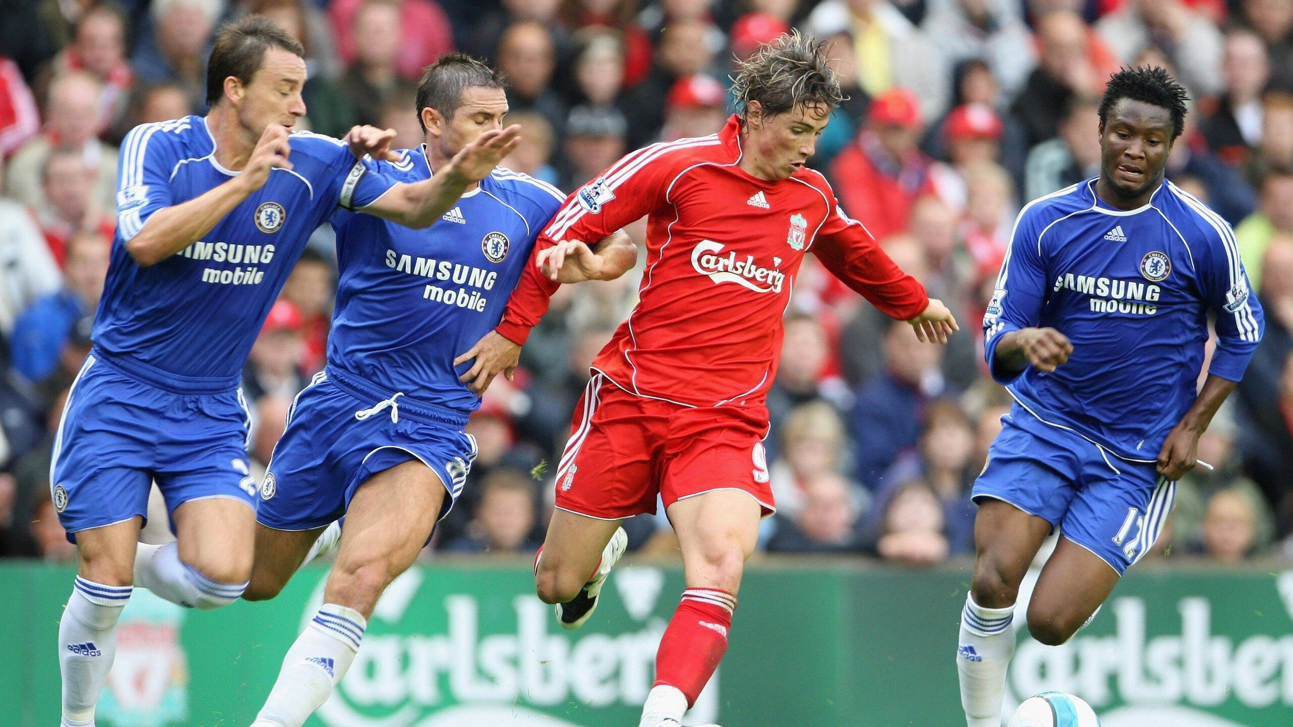 开云app客服-五大联赛是否出现更多以边后卫为突破核心的体系，五大联赛边锋